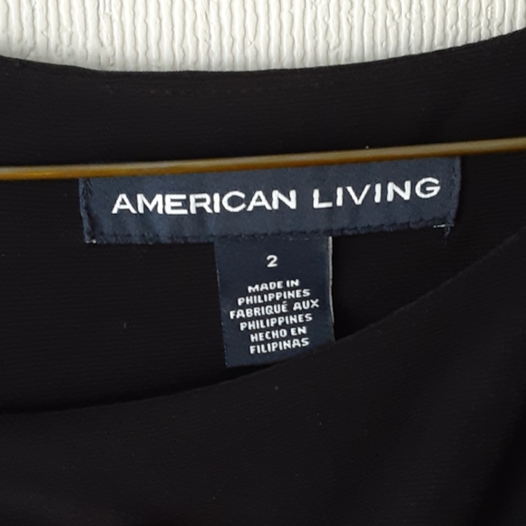 Formal dress - Picture 4 of 4